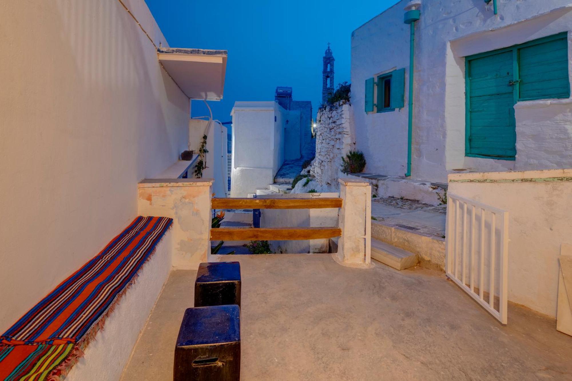הוילה אנו סירוס Syros Art House מראה חיצוני תמונה